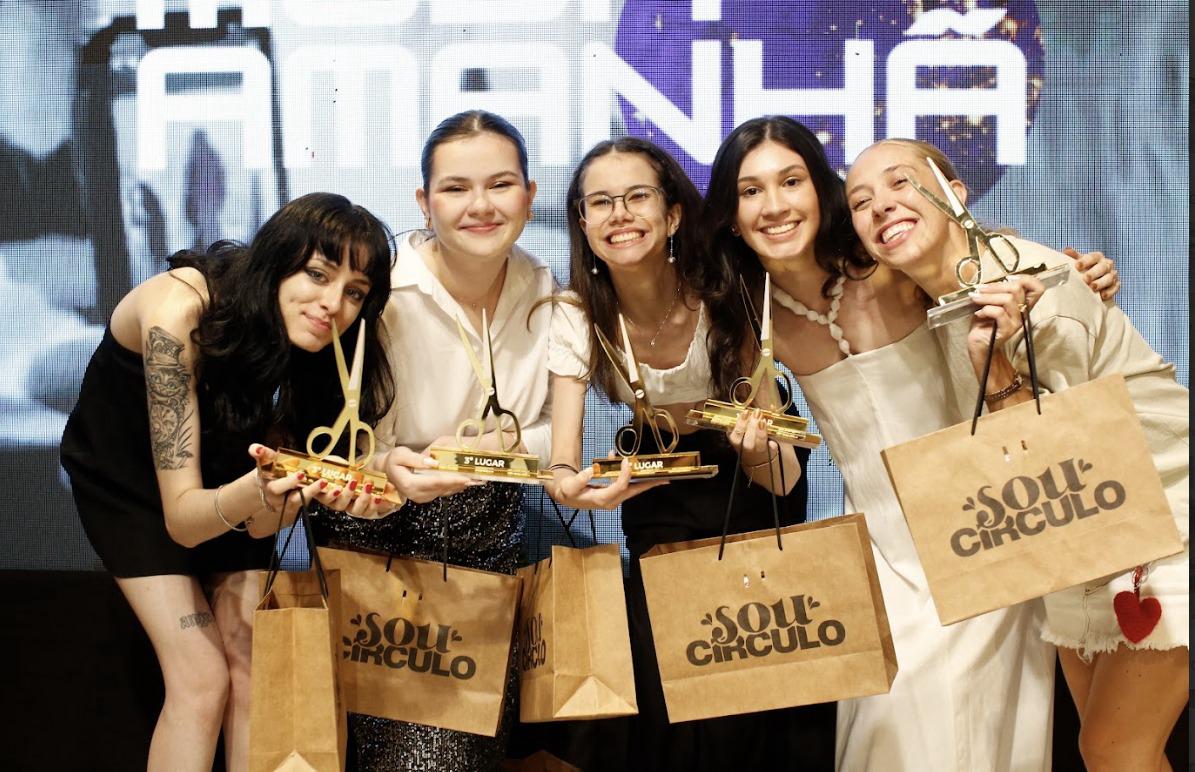 Desfile Moda Amanhã